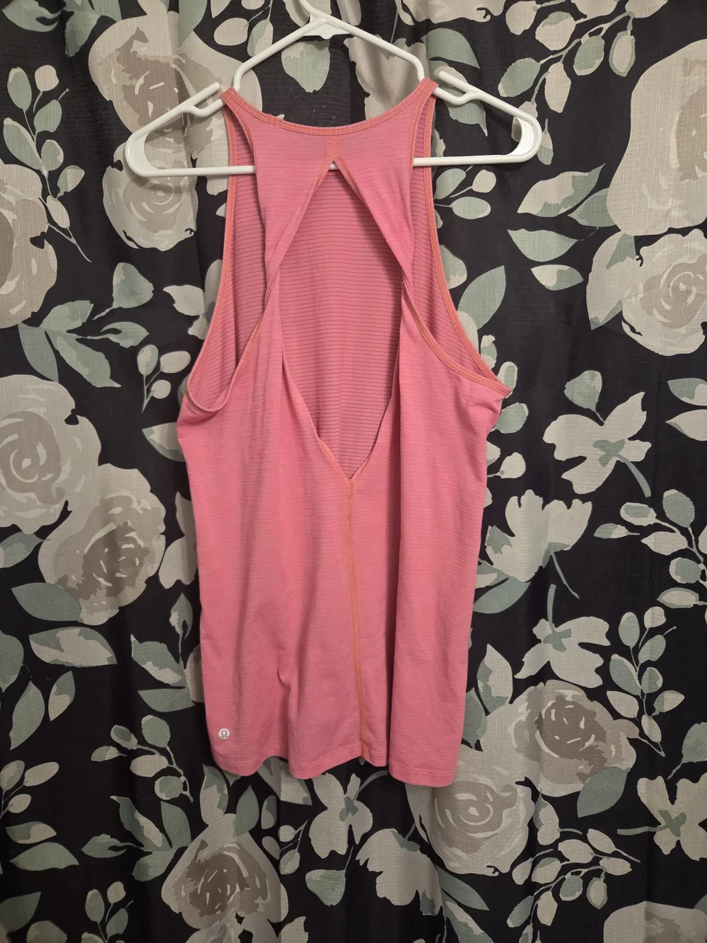Lululemon High Neck Open Bank Tank